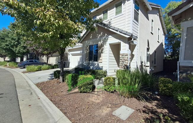 2184 MALIBU PL