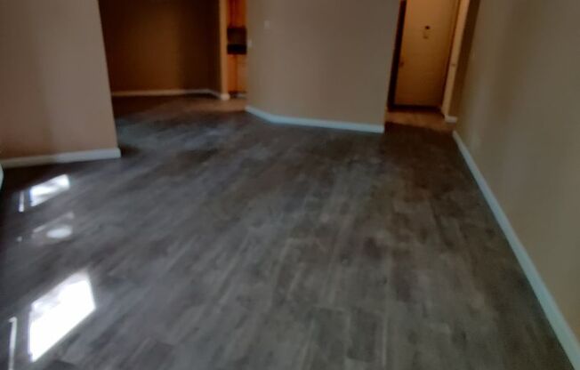 Beautiful  2 beds and 2 baths condon located in Fremont Downtown