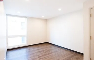 1 bed, 1 bath, 640 sqft, $3,400, Unit Unit 406