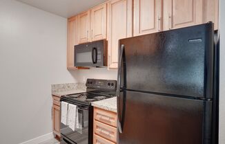 Luxury Living with Scenic Views | Vue at Lake Murray Apartments in San Diego, CA