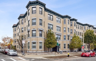 1427 Commonwealth Ave