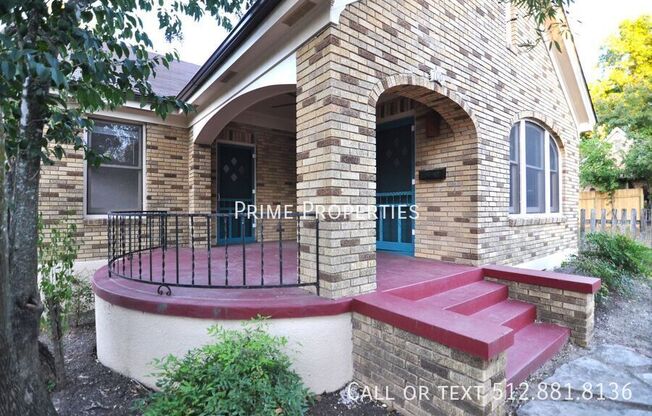 709 CAROLYN AVE