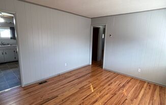 3 beds, 1 bath, $1,750