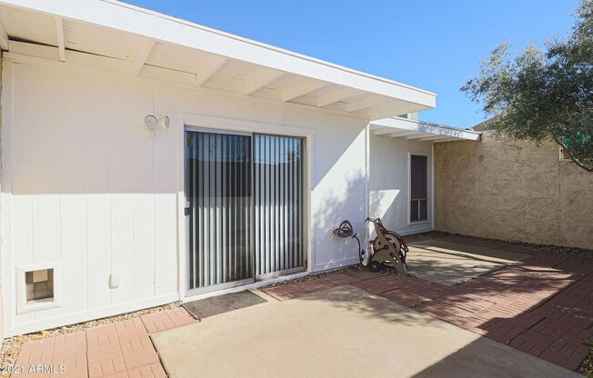 2 beds, 2 baths, $1,395