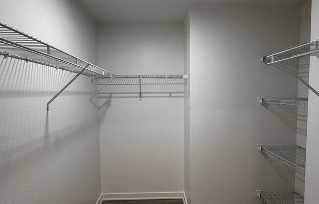 Studio, 1 bath, 638 sqft, $2,155, Unit 418