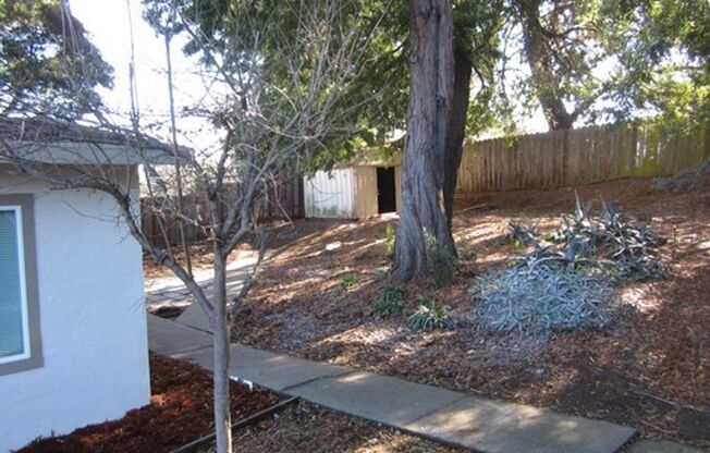 2 Bed/2 Bath Duplex in Vallejo