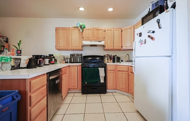 35 Adamson St #3