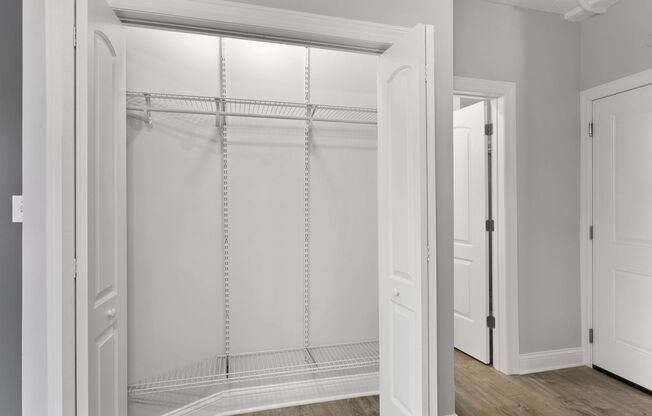 Studio, 1 bath, 282 sqft, $1,495, Unit 307