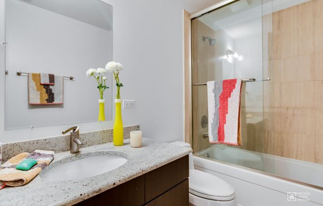 2 beds, 2 baths, $3,535, Unit 404