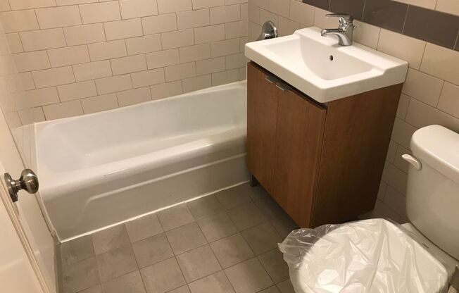 Studio, 1 bath, 440 sqft, $2,500, Unit 0719