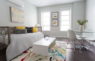 Studio, 1 bath, 515 sqft, $1,800, Unit 0206