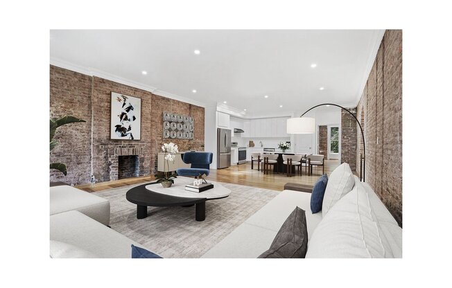 330 W 46 ST