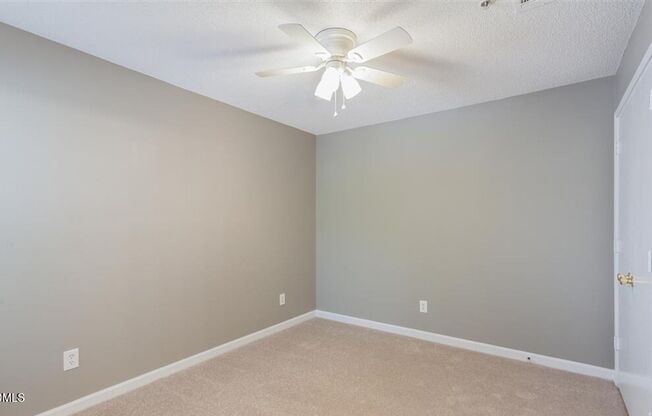 4 Bed 4 Bath Condo Available for Late July Move in! Washer/Dryer Included! Parking included!