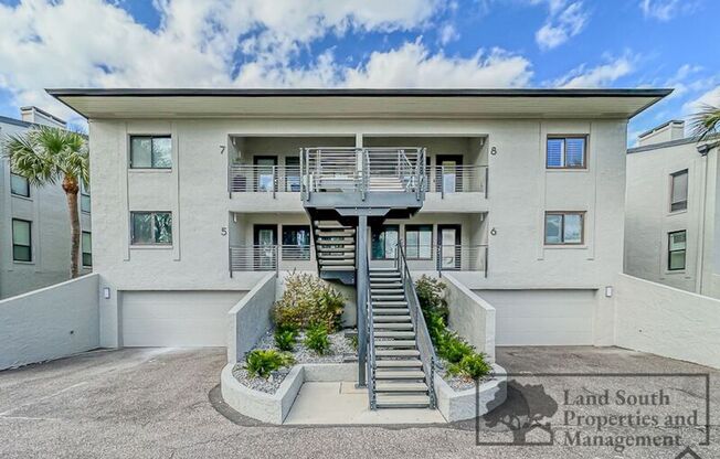 1 LK HOLLINGSWORTH DR