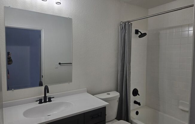 WOW! Newly remodeled 2bd 2 bath condo!! Don't wait, will not last at this price!!