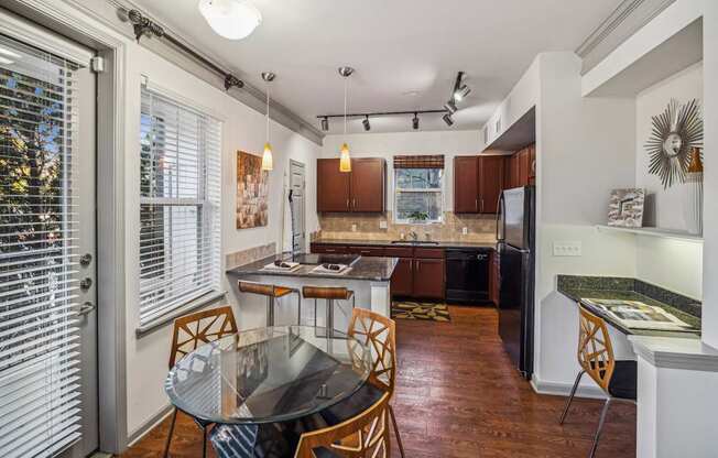 spacious open-concept floor plan at Berkshire Aspen Grove Littleton apartments for rent