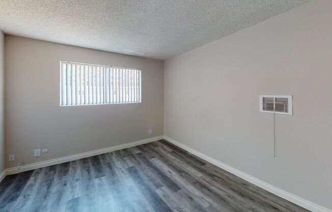 1 bed, 1 bath, 625 sqft, $1,795