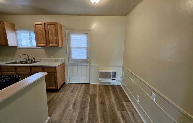 1 bed, 1 bath, $1,995, Unit 2572