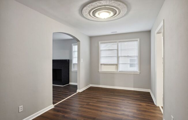 Large 3BR/2BA Near Downtown Savannah Home For Rent