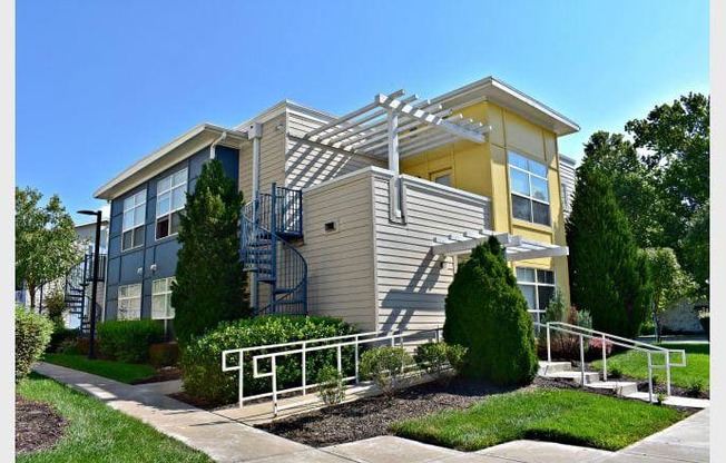 Welcome to our Apartments in North Kansas City
