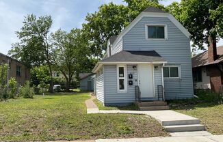 409 Fairview Ave N