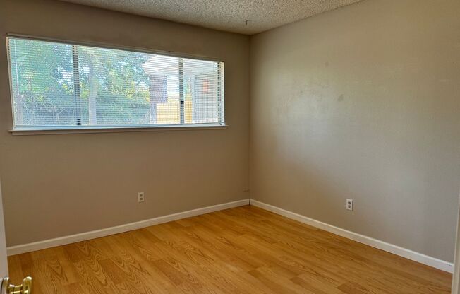 2 beds, 1 bath, $1,450