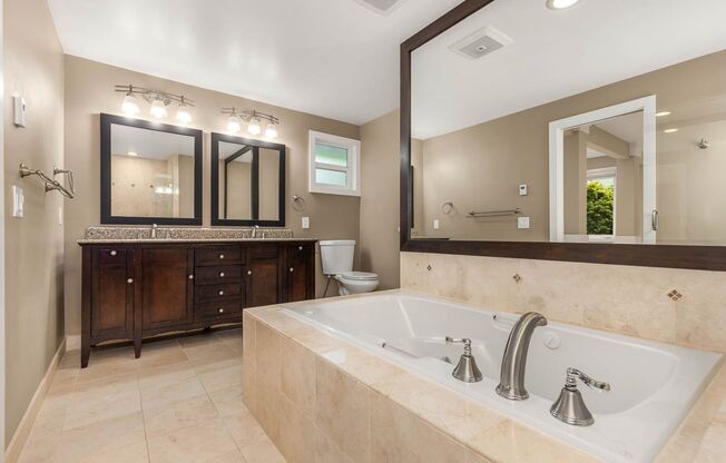 4 beds, 3.5 baths, $5,695