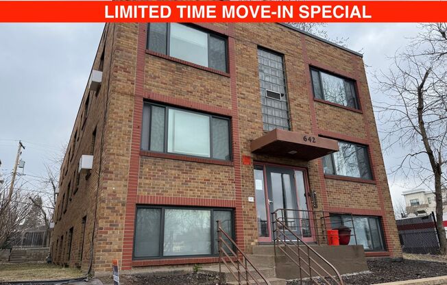 638-642 Snelling Ave South