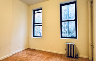 1 bed, 1 bath, $2,350, Unit 2RE