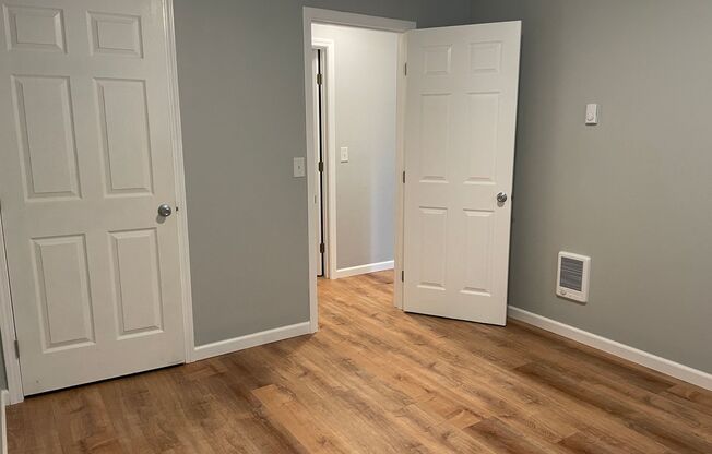 1 bed, 1 bath, 610 sqft, $1,100, Unit 46