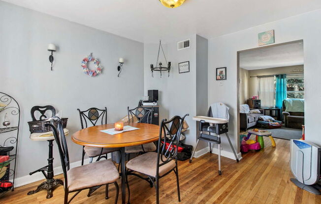 2320 S 92 ST