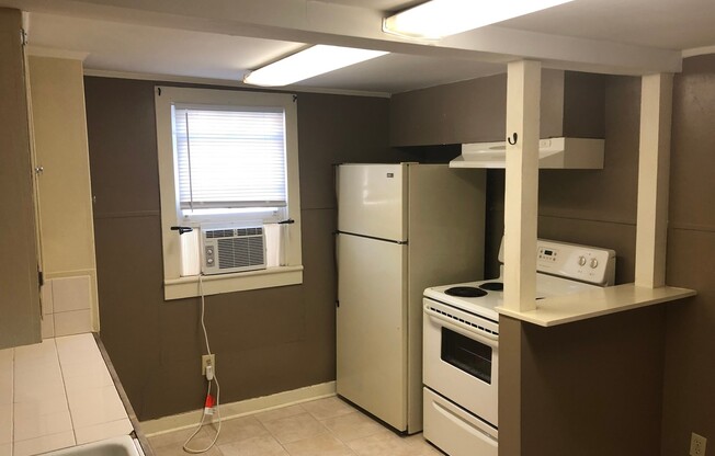 1 bed, 1 bath, $1,100