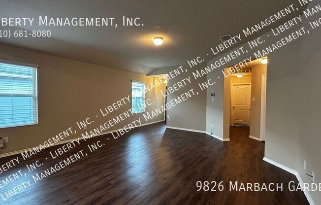 9826 MARBACH GDN