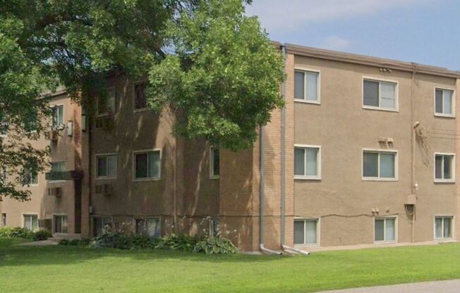 Heights Apartments - 191 Island Park