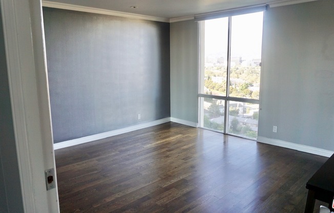 1 bed, 1 bath, 805 sqft, $3,900, Unit 1010
