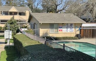 Hollister Apartment Complex