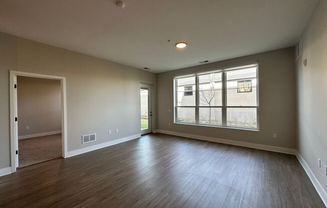 2 beds, 2 baths, 1,182 sqft, $2,449, Unit 114