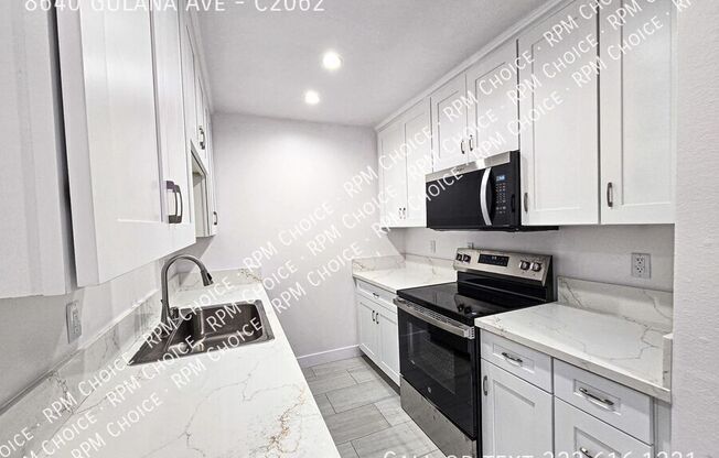 8640 GULANA AVE