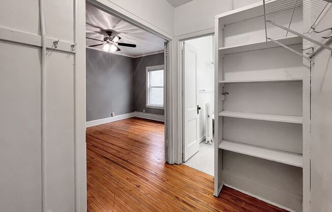 Studio, 1 bath, 400 sqft, $1,025, Unit 608204