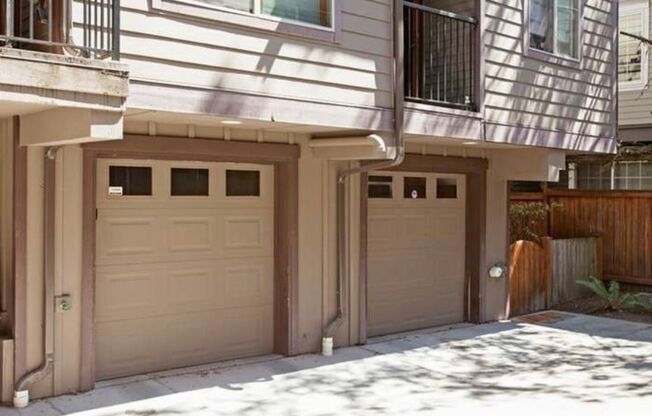3 beds, 3.5 baths, $4,495