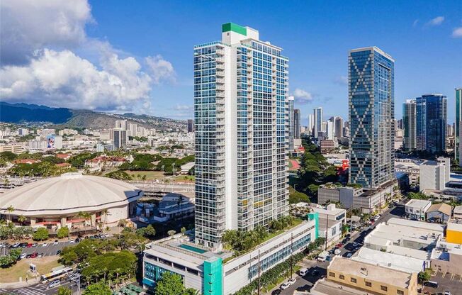 Furnished 2bd/2ba in the Heart of Kaka'ako