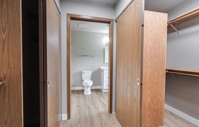 3 beds, 2 baths, 1,250 sqft, $2,199, Unit 3138