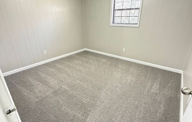 2 beds, 1 bath, 800 sqft, $1,073, Unit 1450