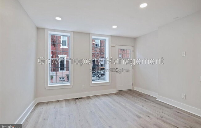 2 beds, 1 bath, 840 sqft, $1,837