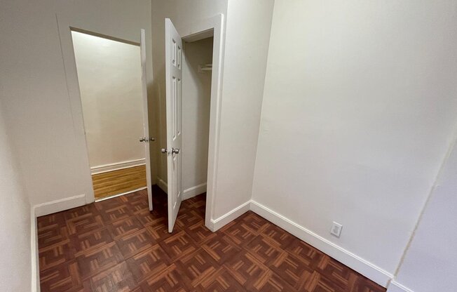 142 W 238 ST