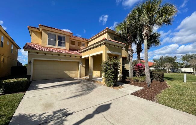 Bella Vida-Fully Furnished, Pool Home in Kissimmee -1120 Marcello Blvd.