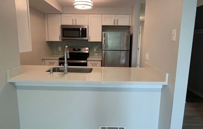 View On California - Spacious with Modern Updates, fireplace (select units) & private balcony | Parking Available