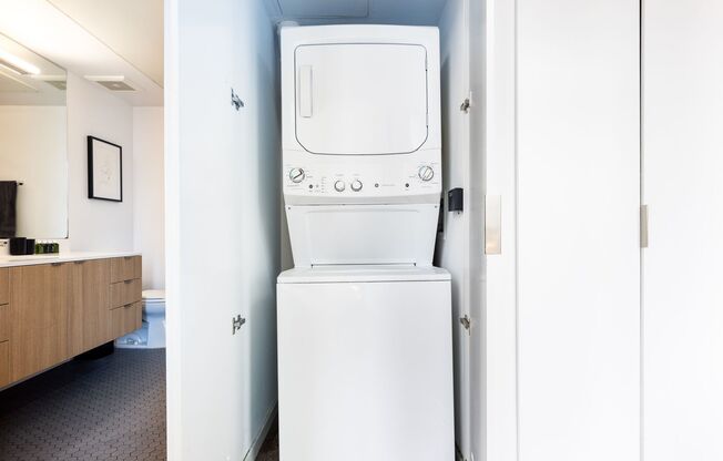 2 beds, 2 baths, 1,477 sqft, $6,000, Unit 605FS