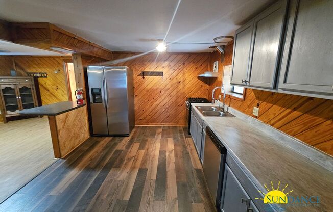 Gorgeous 3 Bedrooms Home in the Heart of Destin!