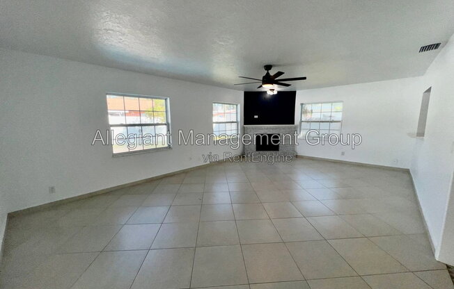 3 beds, 2 baths, 1,685 sqft, $2,299
